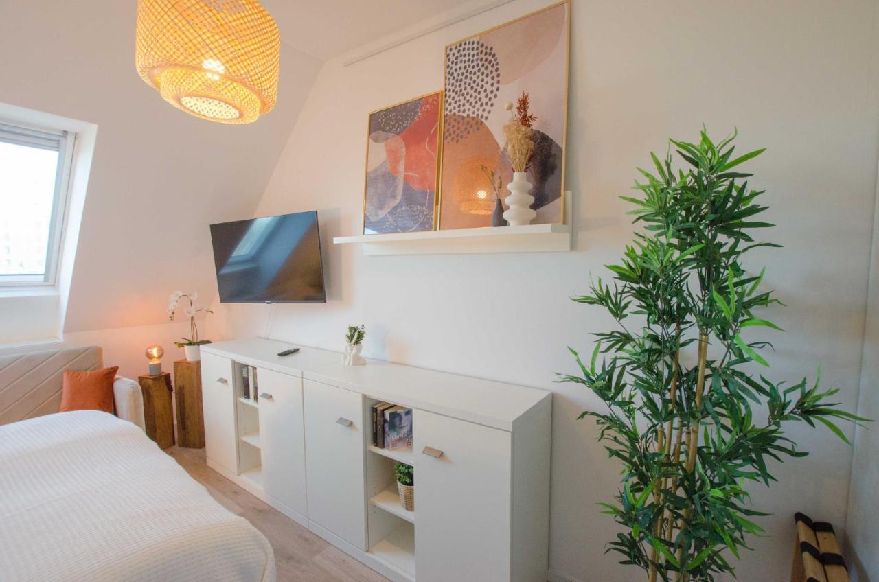 Casarina - Gemuetliches Apartment Im Zentrum Аугсбург Экстерьер фото